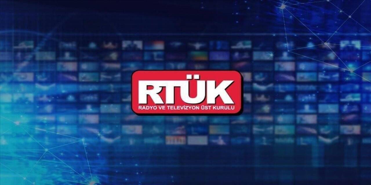 RTÜK'ten babanın bebeğini darbettiği görüntülere ilişkin yayıncılara çağrı!