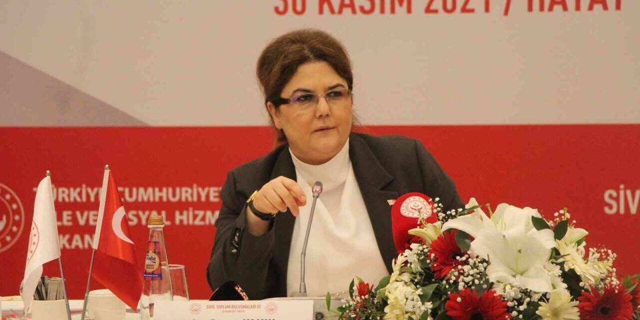 Bakan Yanık: "Türkiye insanlık dersi veriyor"