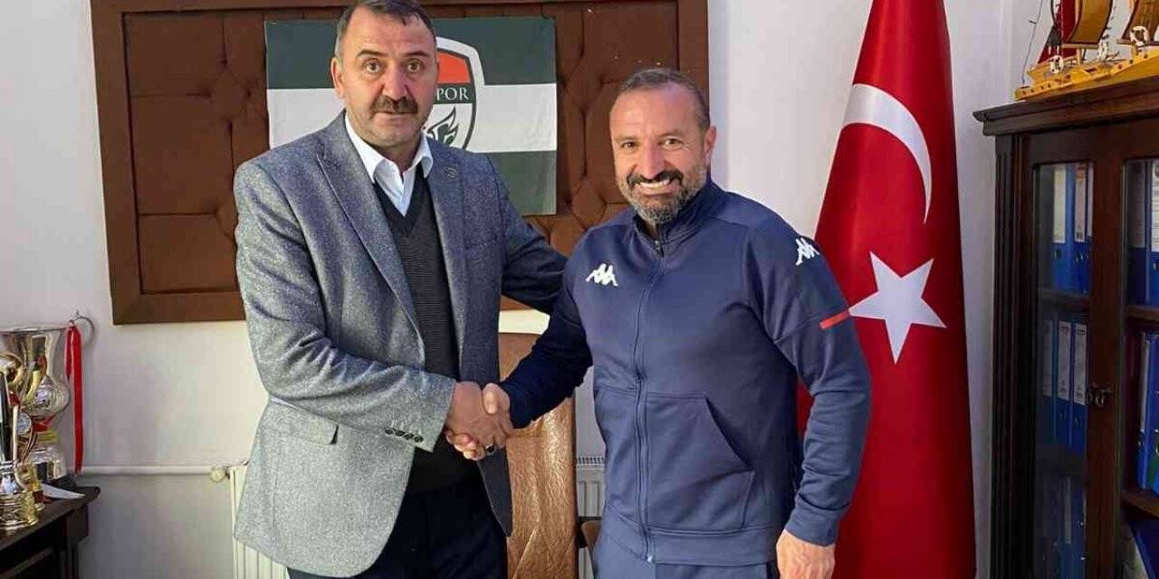 Kars 36 Spor Büyüköner ile anlaştı
