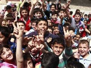 Humus'ta Halk Evlerine Dönüyor