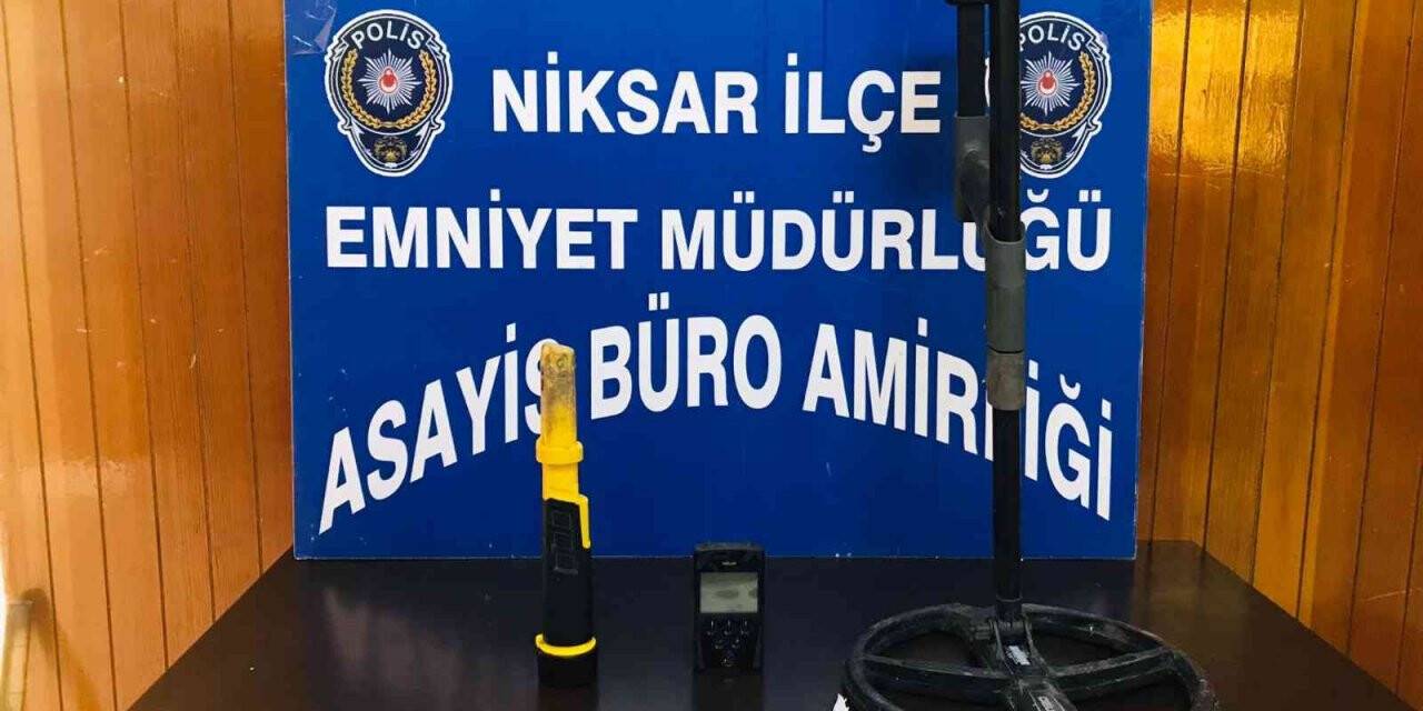 Tokat’ta define avcıları kaçmaya çalışırken yakalandı