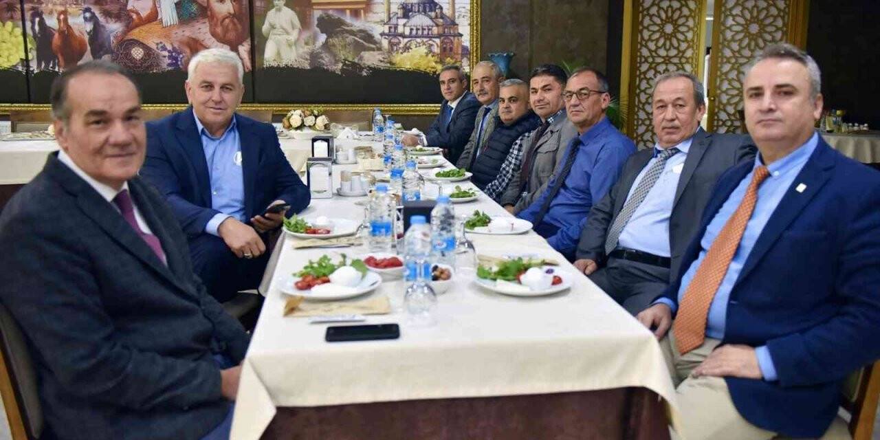 Manisa CBÜ 30 Kasım Dünya Şoförler Günü düzenlenen kahvaltı etkinliği ile kutlandı