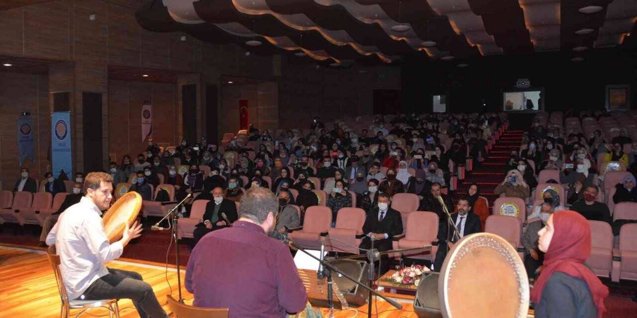 DÜ’de Yunus Emre ve Hacı Bektaş Veli anıldı