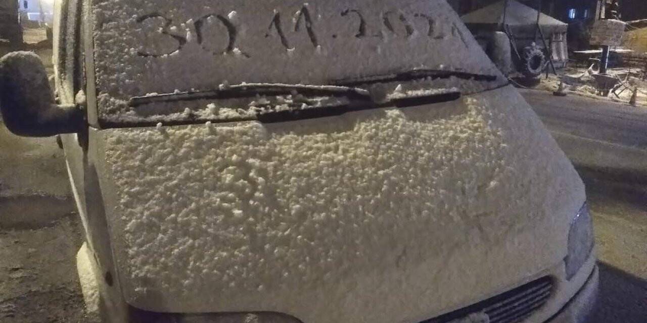 Bursa’nın Keles ilçesinde yoğun kar yağışı