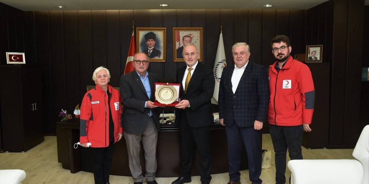 Başkan Bulut: “OMÜ’nün desteği Samsun Kızılay’a güç katıyor”