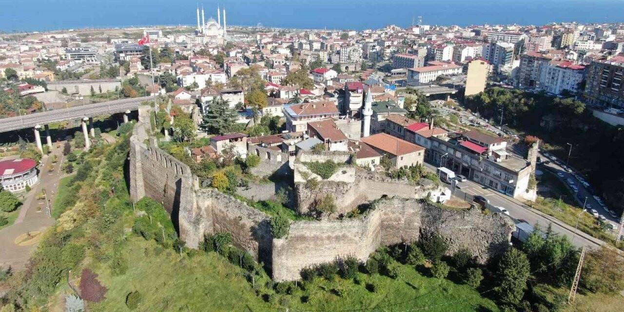 Trabzon İçkale’deki arkeolojik kazıda 4 büyük medeniyetin izleri aranıyor
