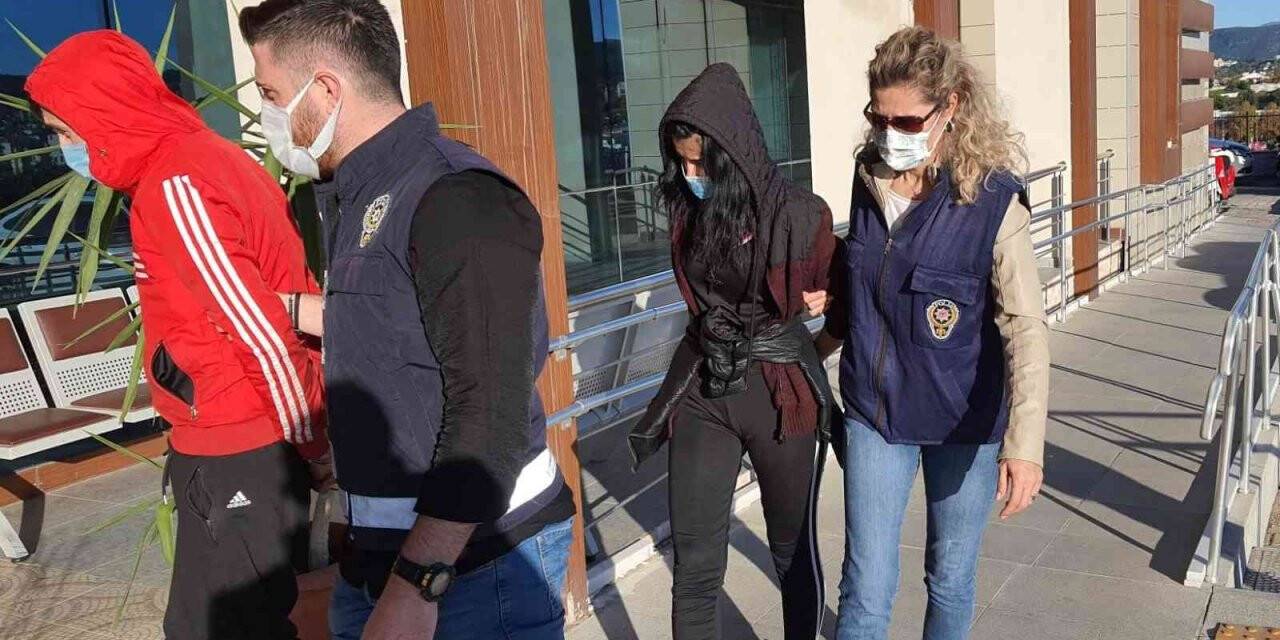 İzmir’de uyuşturucu tacirleri kıskıvrak yakalandı