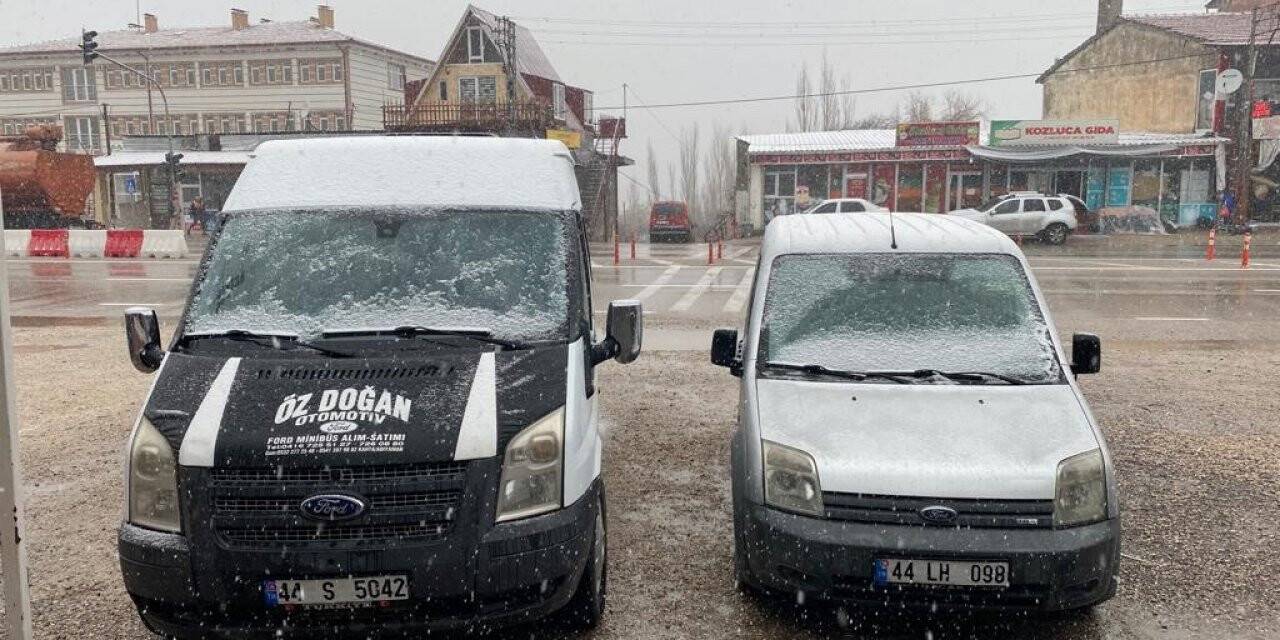 Malatya beyaza büründü