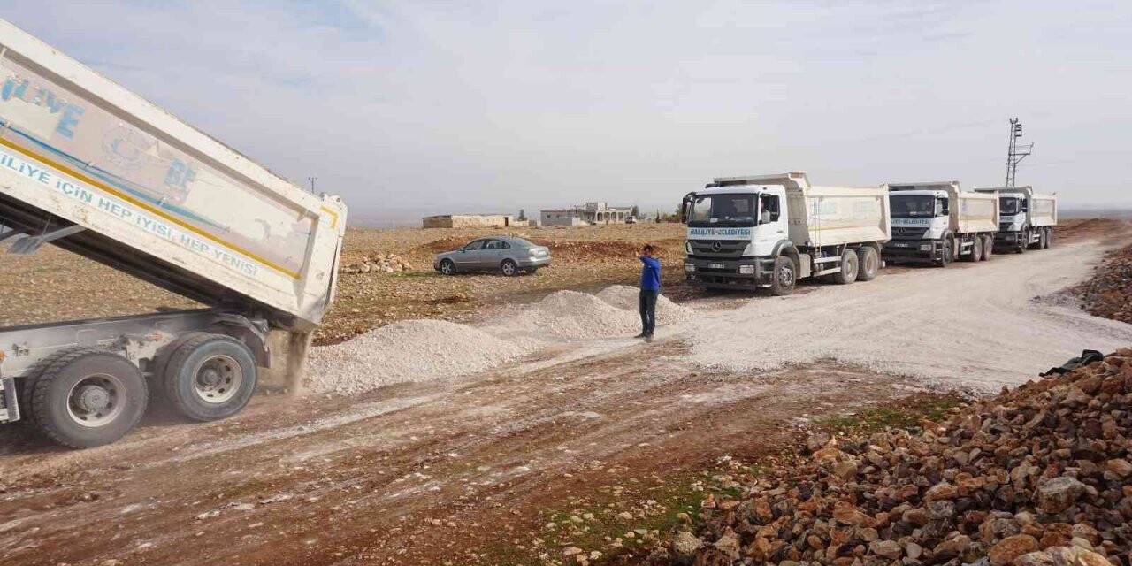 Haliliye’de Emirler mahallesine kilitli beton parke