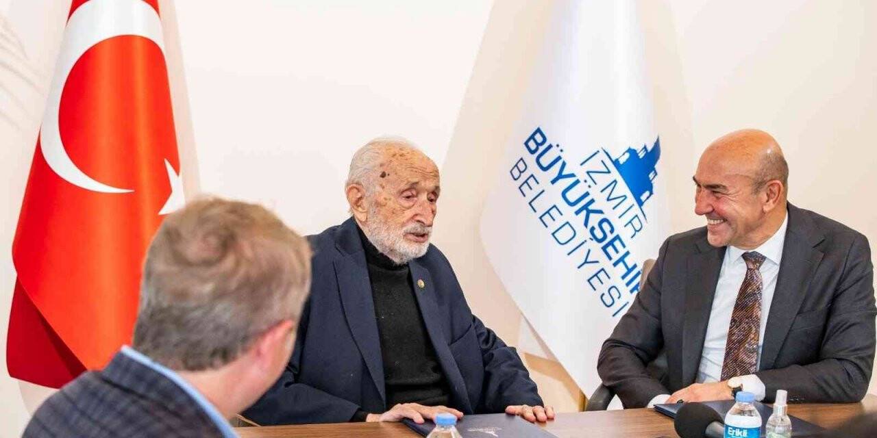 20 bin parçalık Atatürk fotoğrafları koleksiyonu İzmirlilere emanet