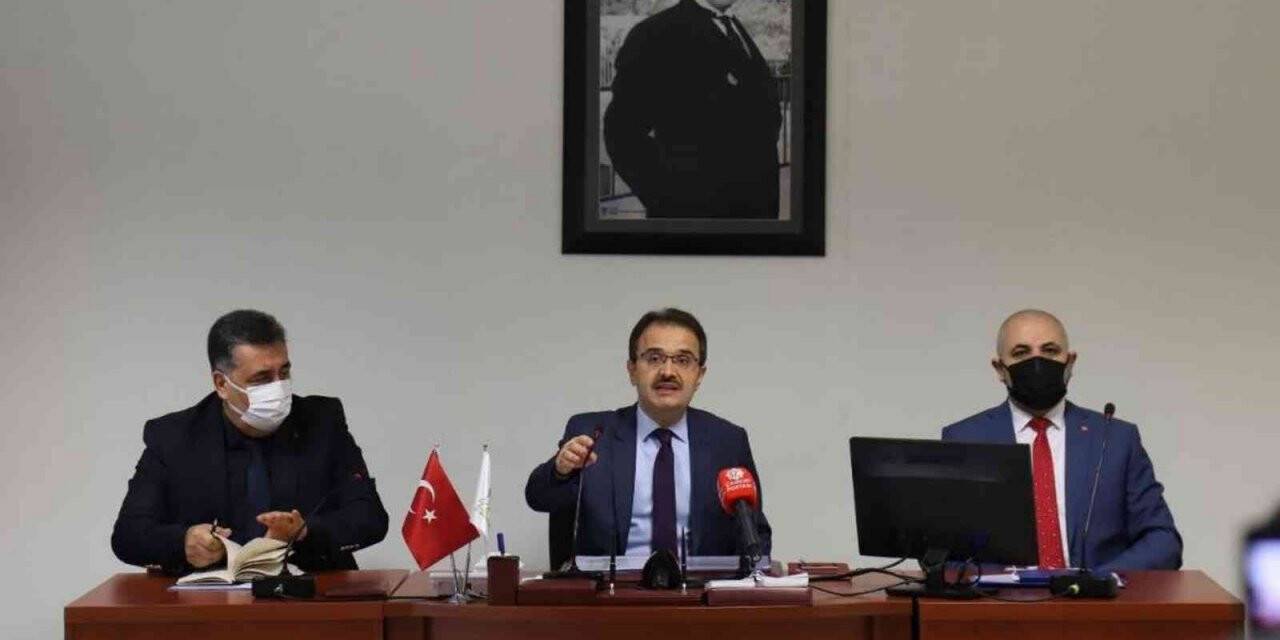 Çankırı Valisi Abdullah Ayaz’dan aşı tepkisi: