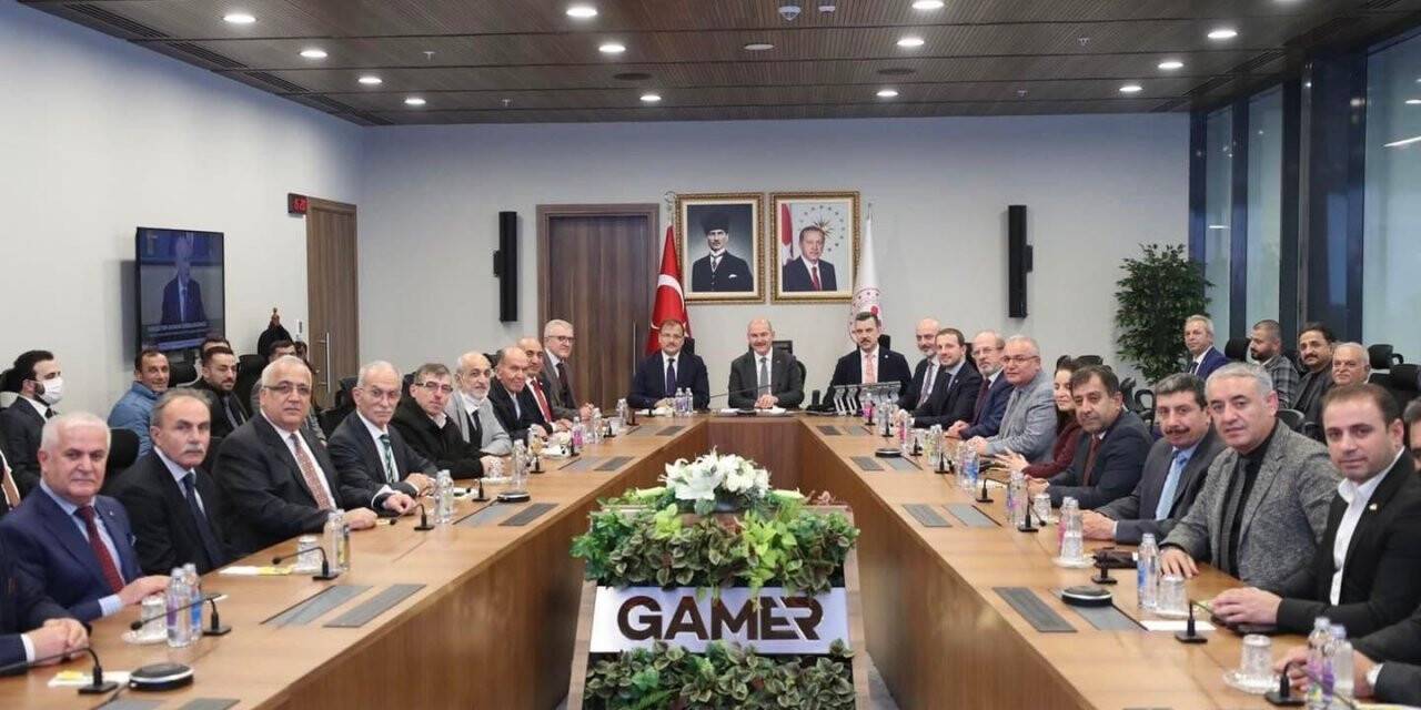 Gazi meclise Bursa çıkarması