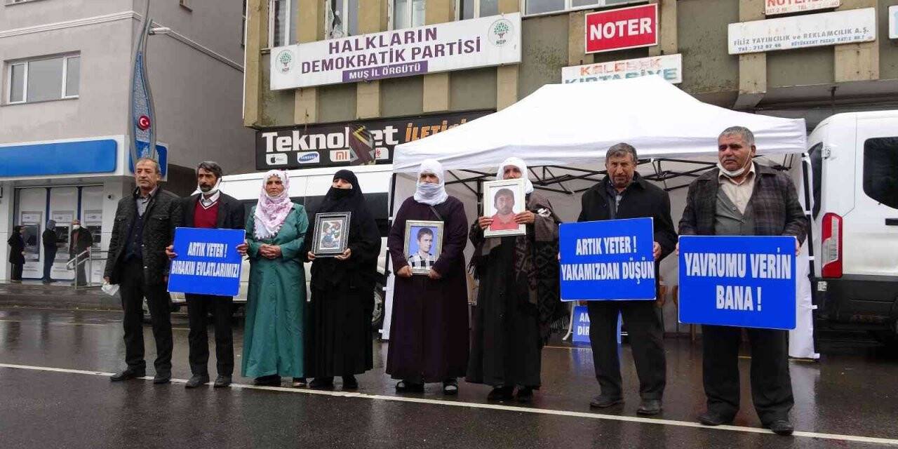 Muş’ta evlat nöbeti tutan ailelerin sayısı 21’e yükseldi