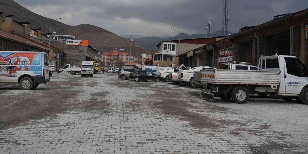 Küçük sanayi sitesi yepyeni bir görünüme kavuştu
