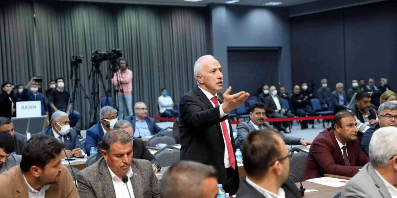 Gültak: "Elinizde belge varsa savcılığa suç duyurusunda bulunun"