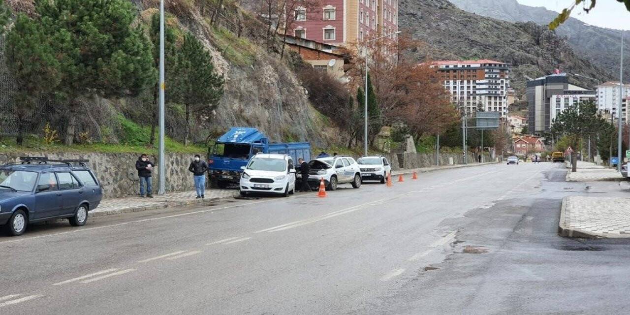 Gümüşhane’de zincirleme kaza
