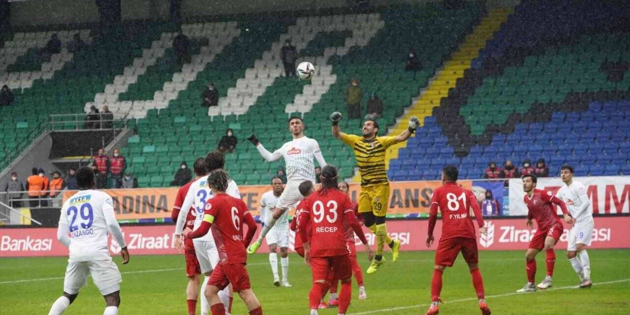 Ziraat Türkiye Kupası: Çaykur Rizespor: 0 - Ankaraspor: 1