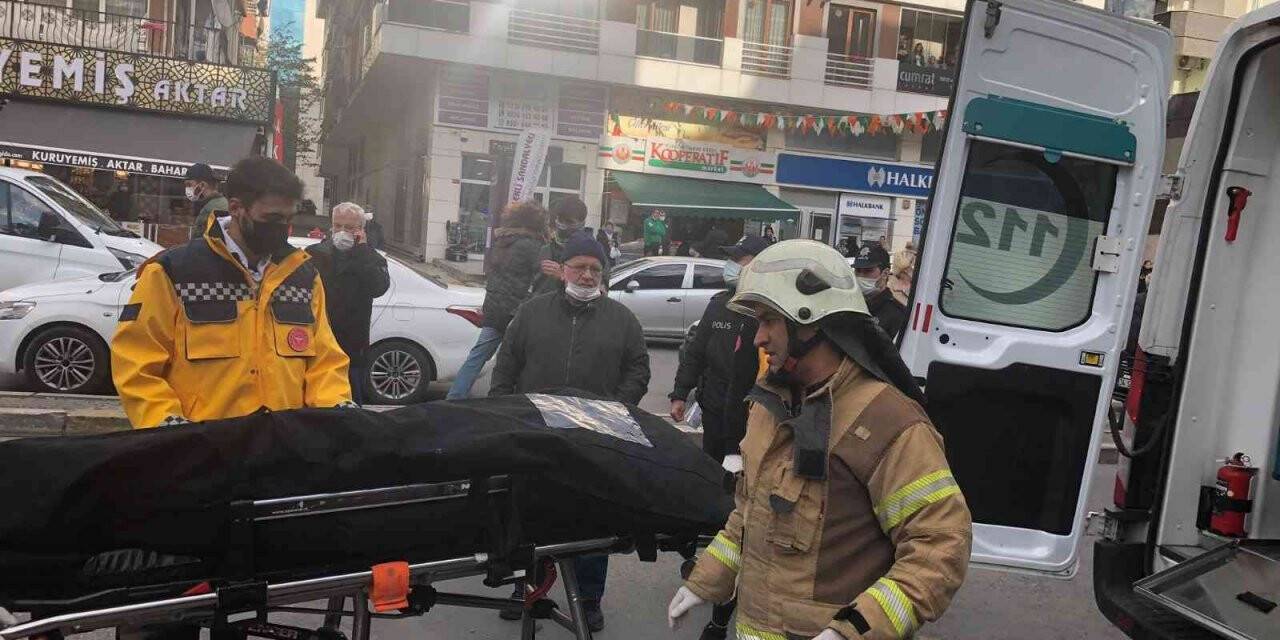 Maltepe’de beton mikseri altında kalan kadın hayatını kaybetti
