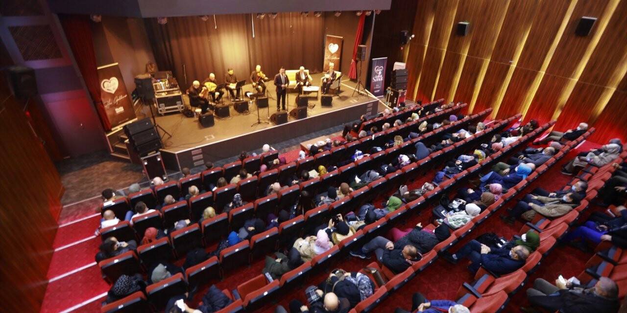 Bestekar Amir Ateş Orhangazi Kültür Merkezi’ndeydi