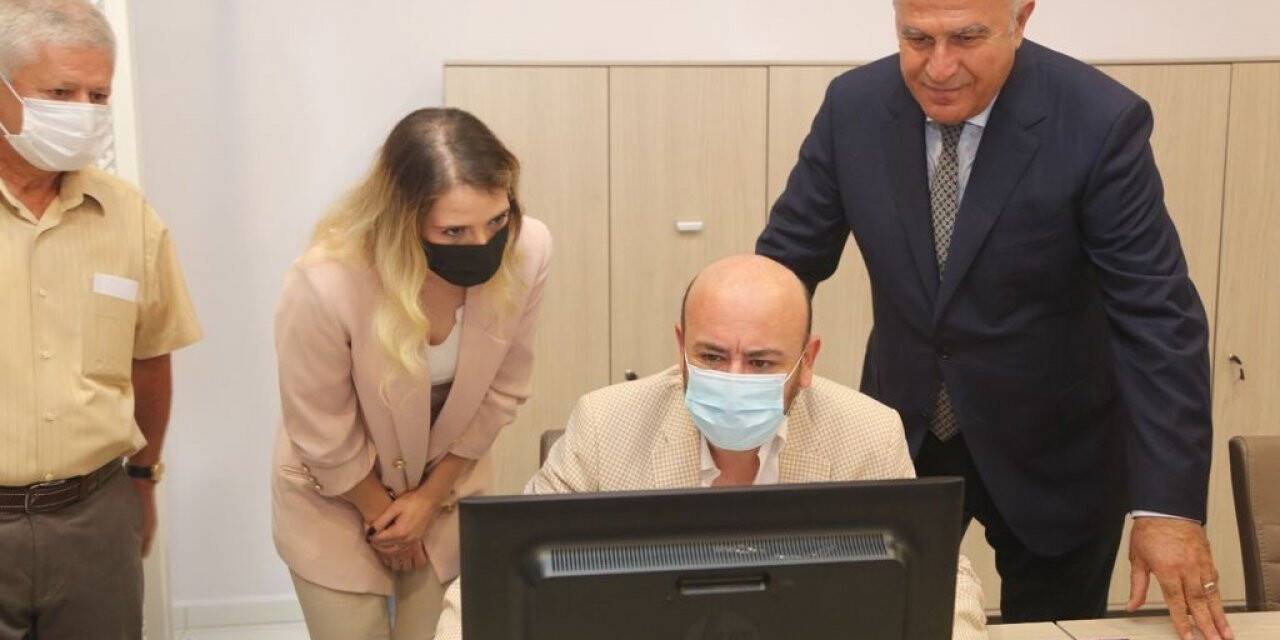 Efeler Kariyer Merkezi, 3 ayda 8 kişiye iş imkanı sağladı