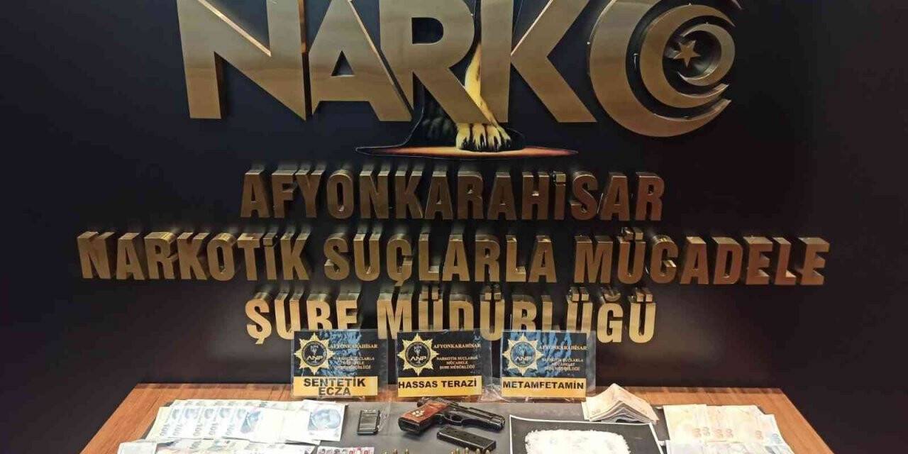 Afyonkarahisar’da torbacılara yönelik operasyon: 3 gözaltı