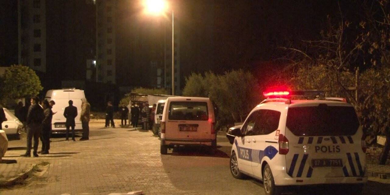 Antalya’da kadın cinayeti Ülkü Ocaklarını yasa boğdu