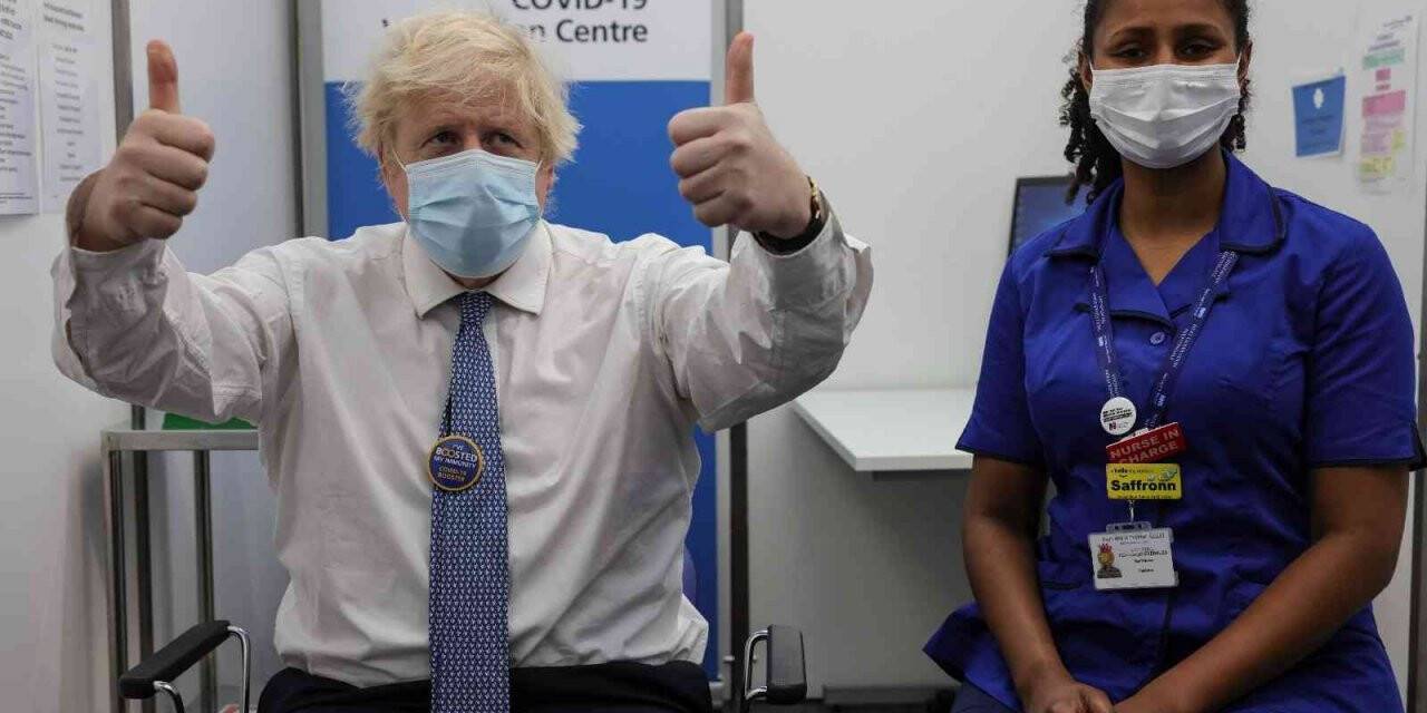 İngiltere Başbakanı Johnson 3’üncü doz aşısını oldu