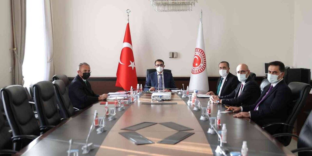 AK Parti Van Milletvekili Abdulahat Arvas: “Van’ın var olan problemlerinin kaynağı da çözümü de enerjidir”