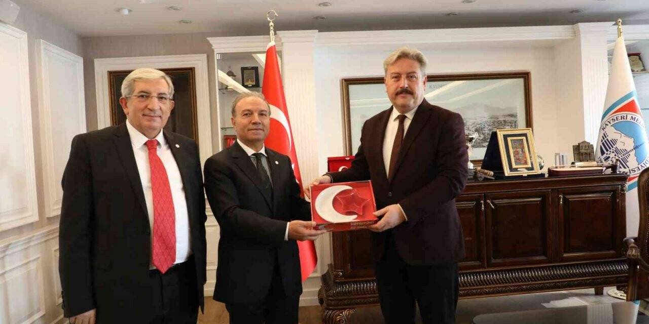 Kızılay’dan Başkan Palancıoğlu’na ziyaret