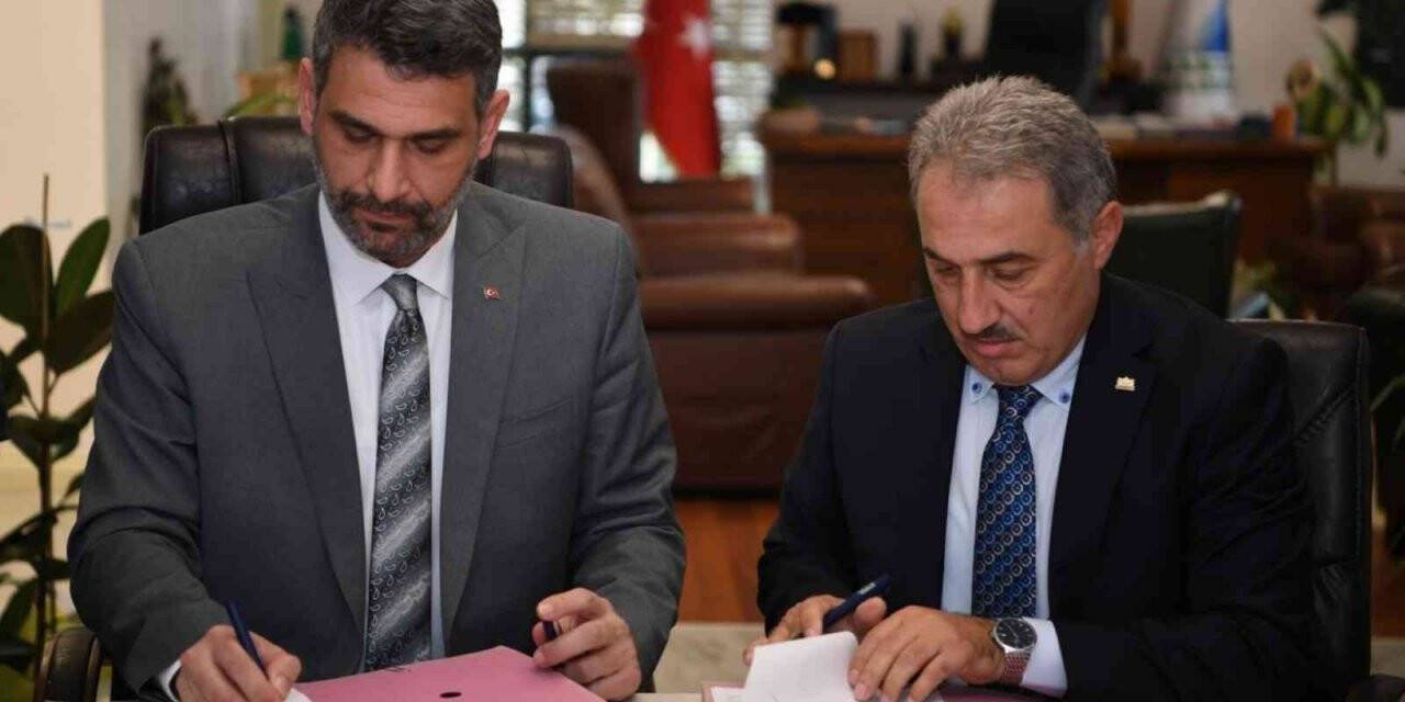 Kartepe Belediyesi’nde sosyal denge sözleşmesi imzalandı