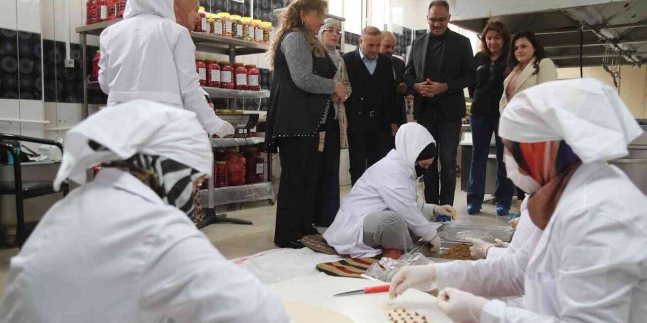 Eyyübiye’de  kadın girişimcilere destek