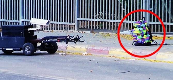 Çanta Patlatılınca Durak Rengarenk Oldu