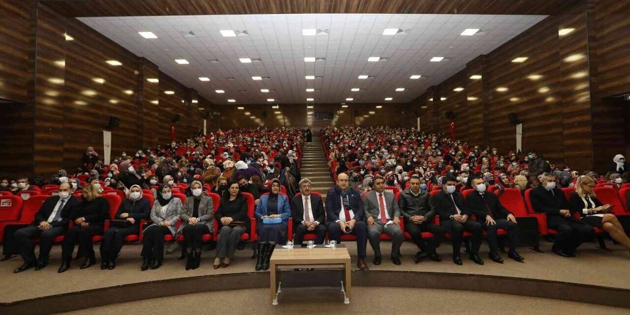 Van’da 2. Anne-Baba Okulu semineri