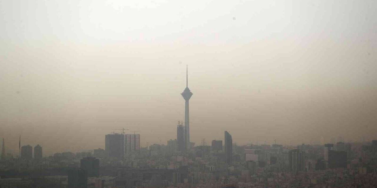 İran'da son 24 saatte Kovid-19 nedeniyle 79 kişi hayatını kaybetti