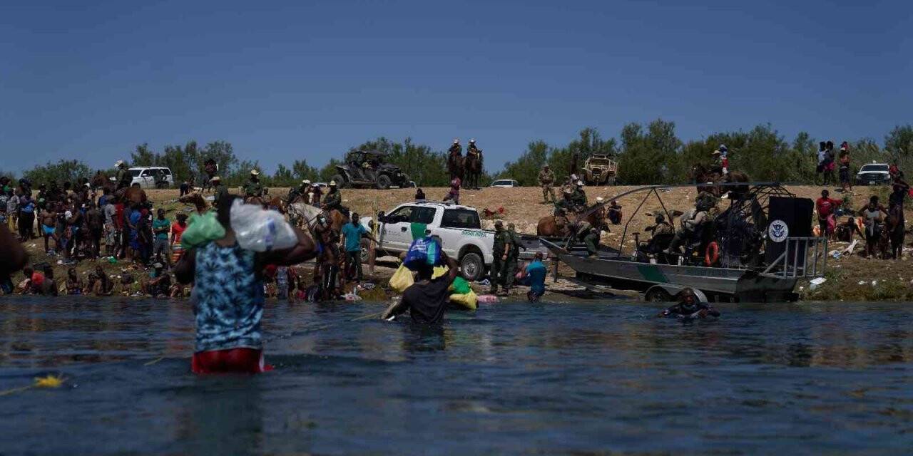 Meksika, ABD’nin göçmenler için uyguladığı “Meksika’da Kal” programını kabul etti