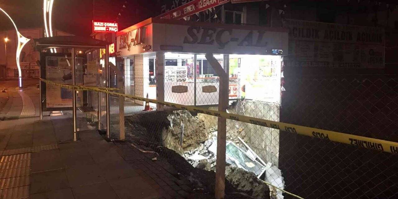 Başkent’te bir kuruyemiş dükkanında çökme meydana geldi