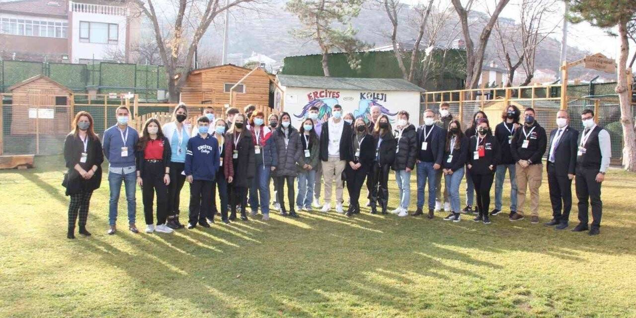 4 ülkenin öğrencileri Erciyes Koleji’nin misafiri