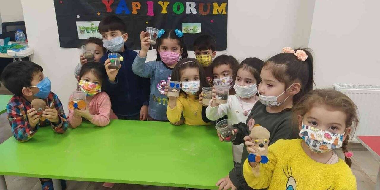 Mamak’ta miniklerden çim adam etkinliği