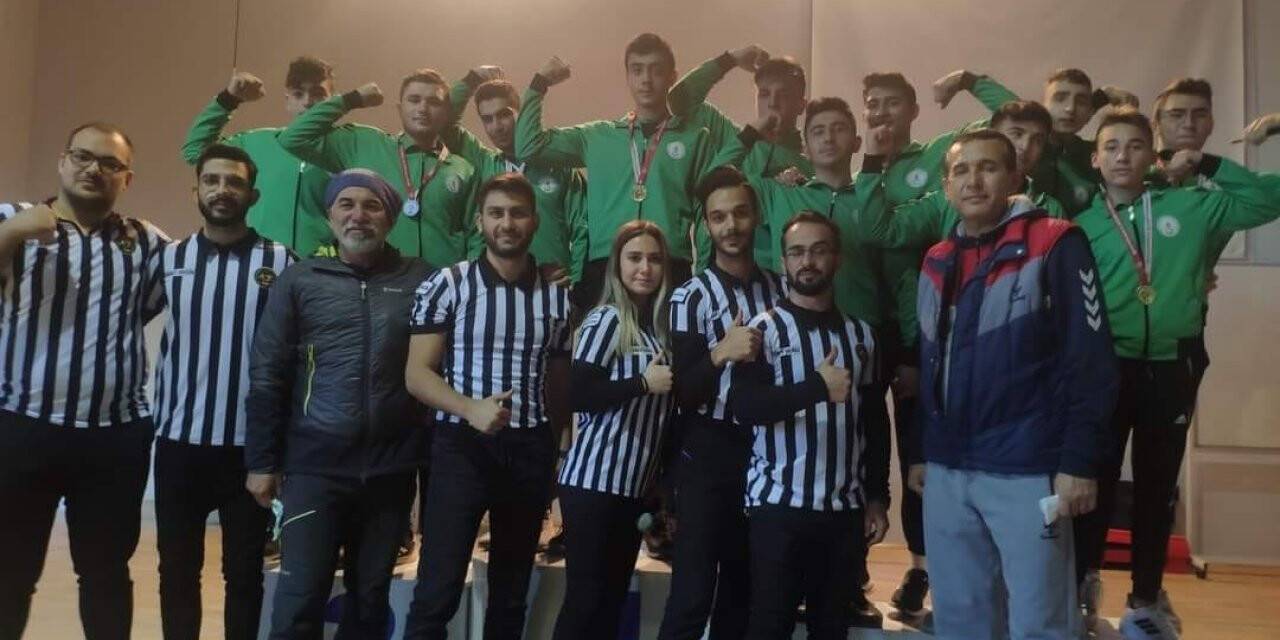 Gençlerden bilek güreşinde 7 il birinciliği