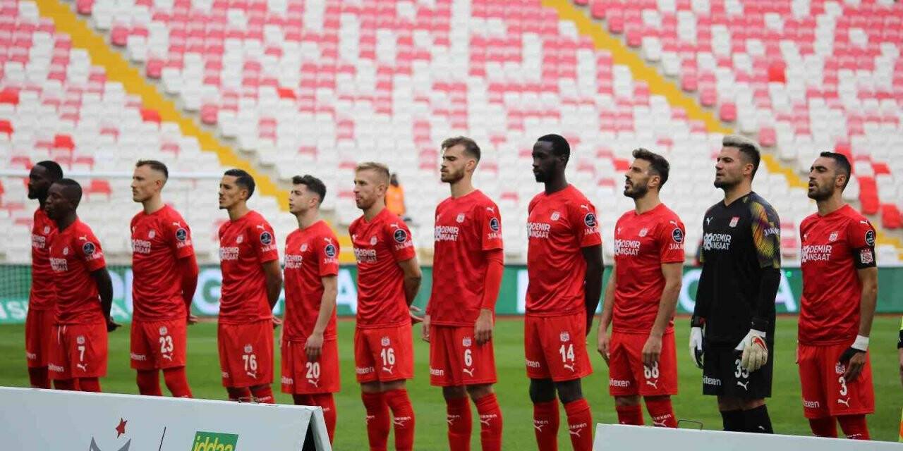 Sivasspor’da zorlu Alanya maçı öncesi 6 sakat!