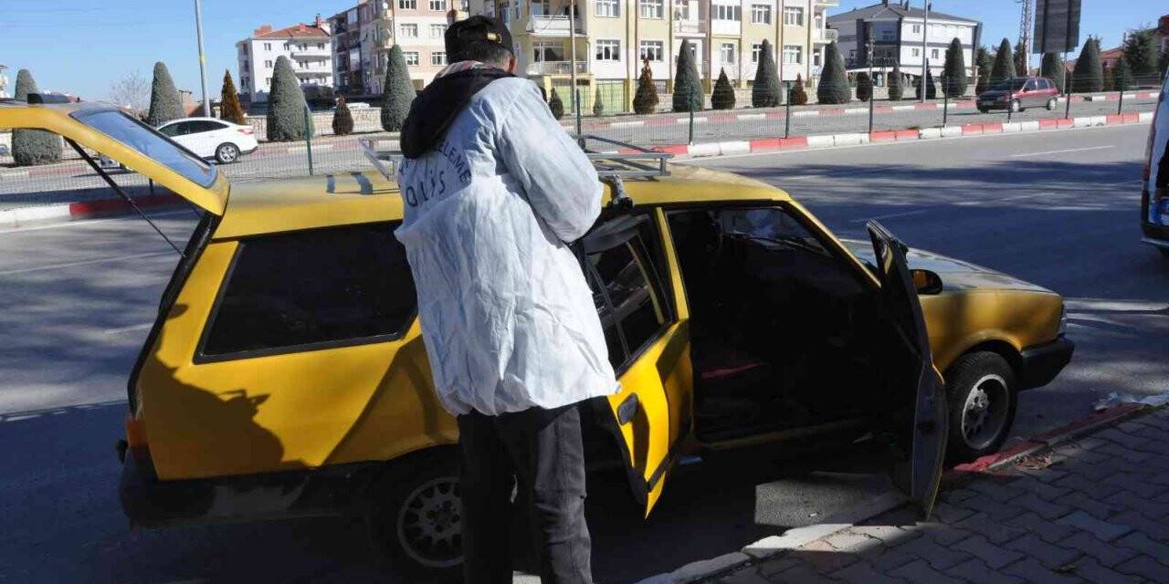 Karaman’da çalınan otomobili polis 5 saat sonra terk edilmiş halde buldu