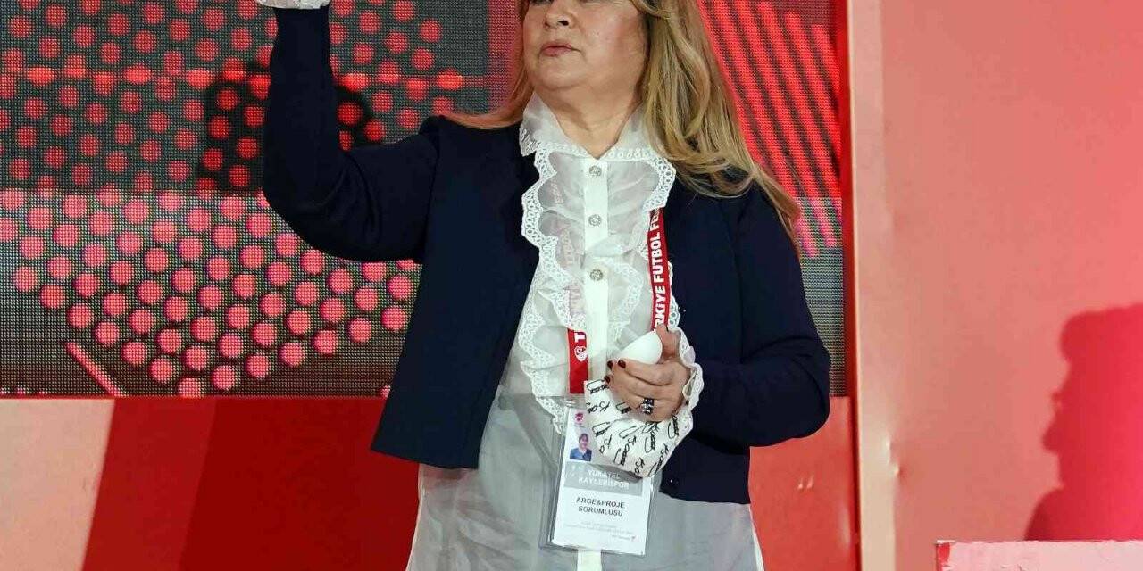 Semra Demirer: “İkinci kupa yolunda adım adım ilerliyoruz”