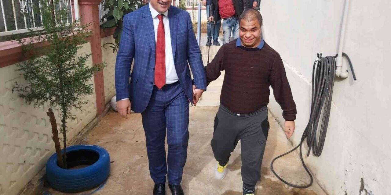 Turanlı, “En büyük engel sevgisizliktir”