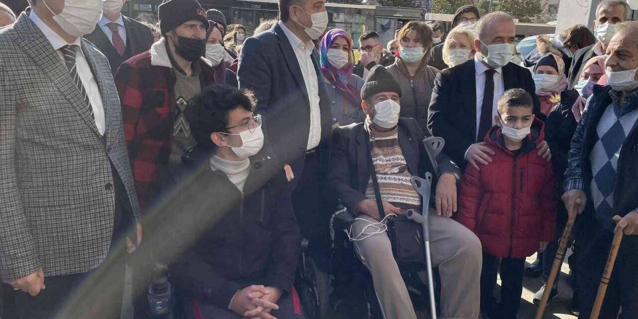 Gaziosmanpaşa’da engelliler için fizyoterapi ve ergoterapi üniteleri açıldı