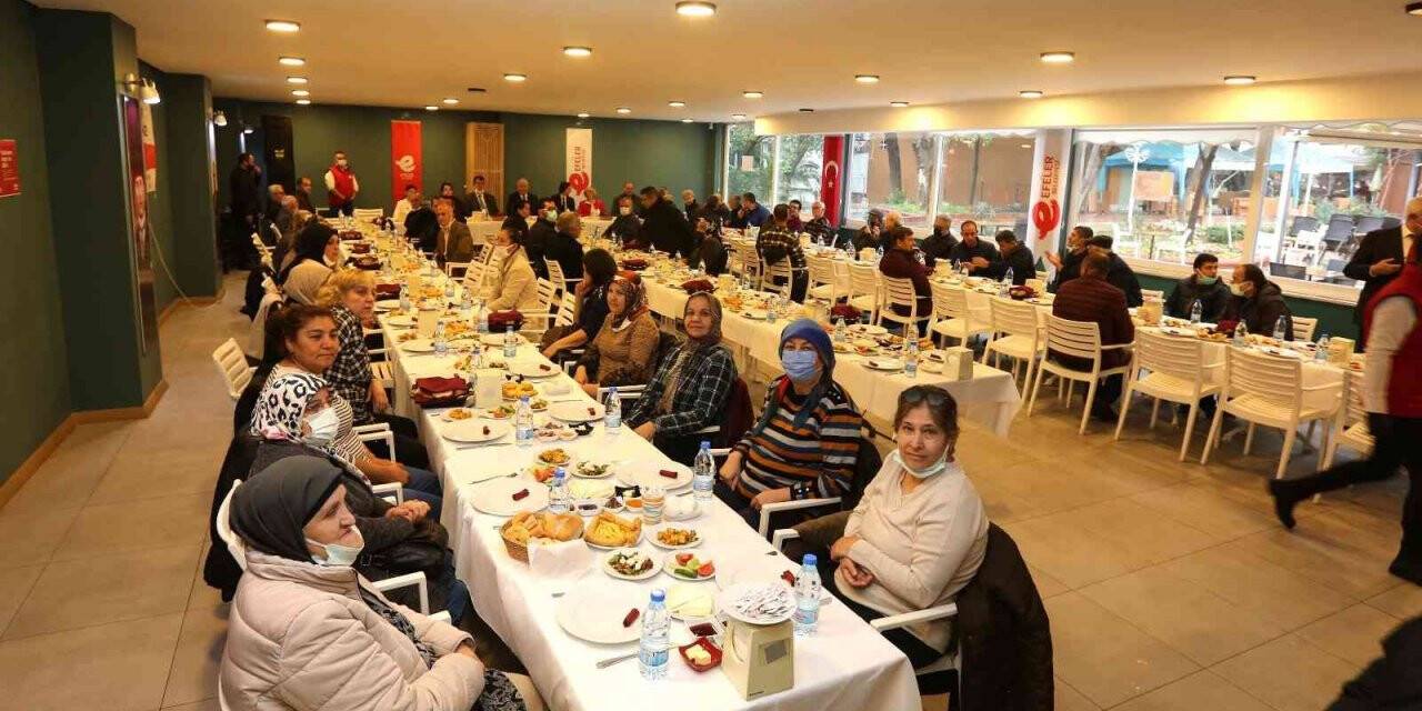 Başkan Atay engelli bireylerle buluştu