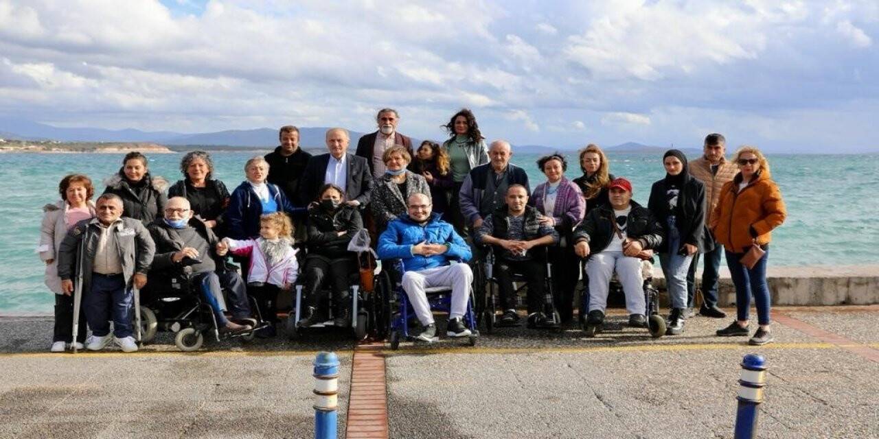 Didim Belediyesi engelli vatandaşları yemekte ağırladı