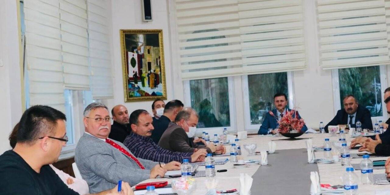 Sinop il özel idaresinde aylık ilçe müdürleri toplantısı gerçekleştirildi