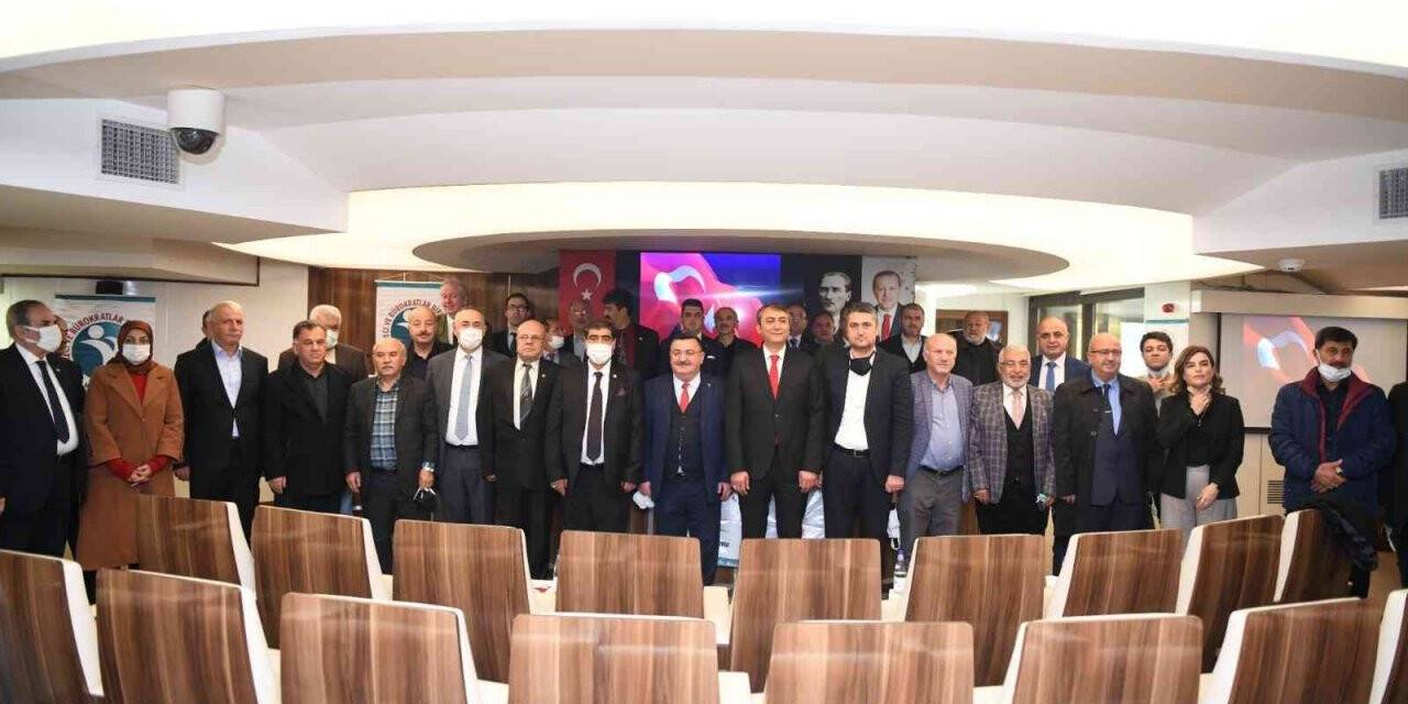 İdareci ve Bürokratlar Birliği Derneği 5’inci Olağan Kongresi gerçekleşti