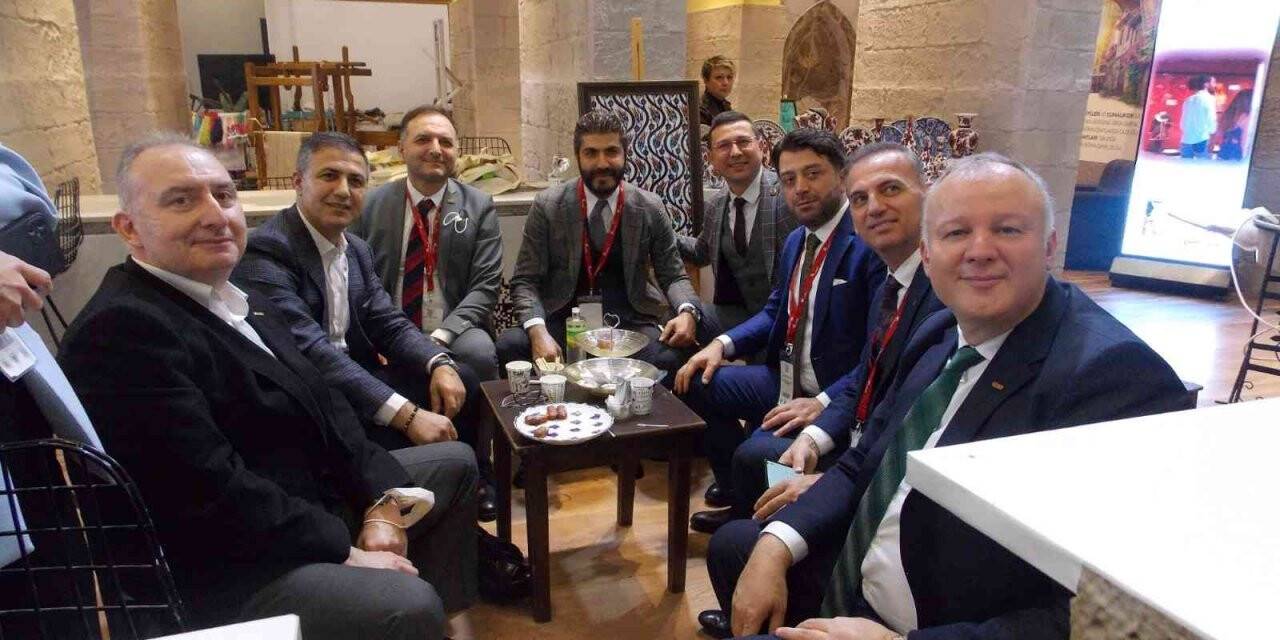 Bursa tarihî kimliği ile İzmir’de
