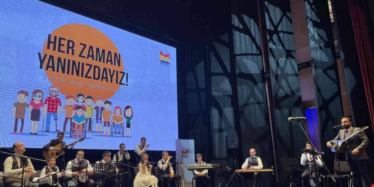 Engellilerin sahne gösterisi mest etti